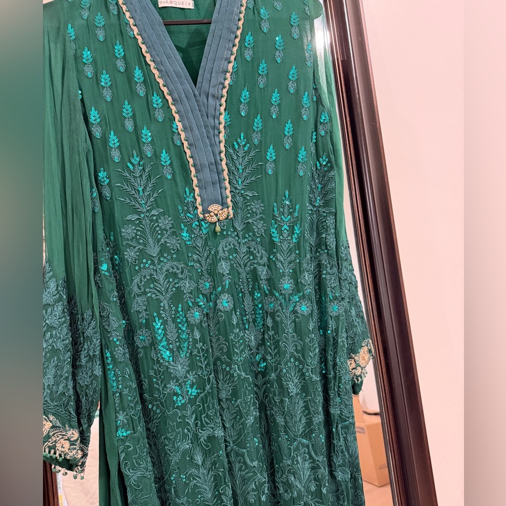 Baroque shirt - Picture 6 of 6